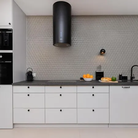 Superior With Balcony & Parking By Renters Prestige 公寓 格但斯克