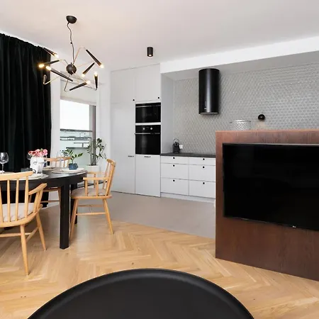 Apartament Superior With Balcony & Parking By Renters Prestige *