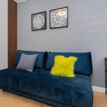 Superior With Balcony & Parking By Renters Prestige Gdańsk
